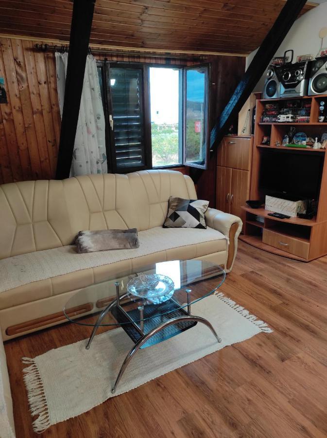 Apartman "Sarap" Меткович Экстерьер фото