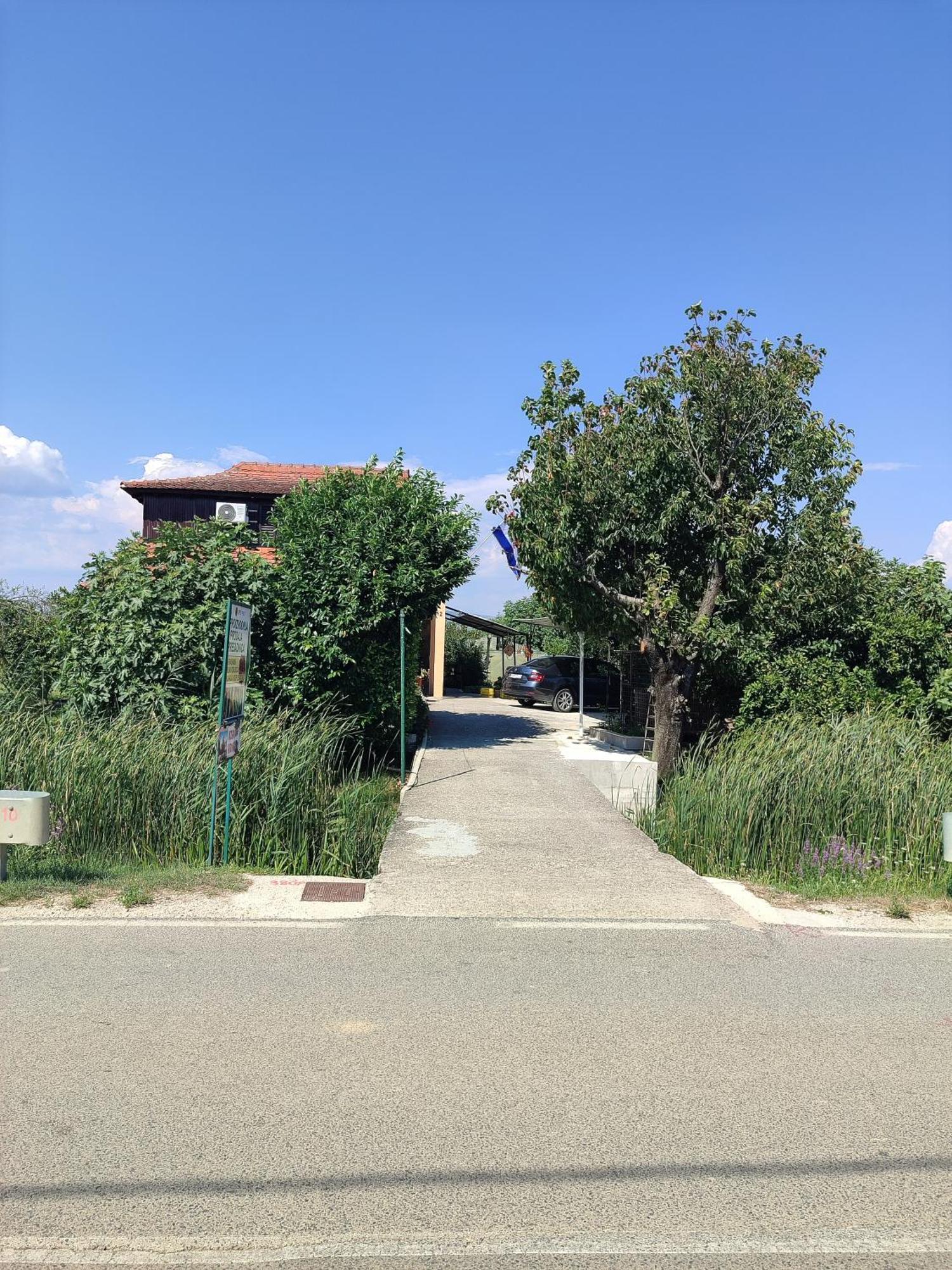 Apartman "Sarap" Меткович Экстерьер фото
